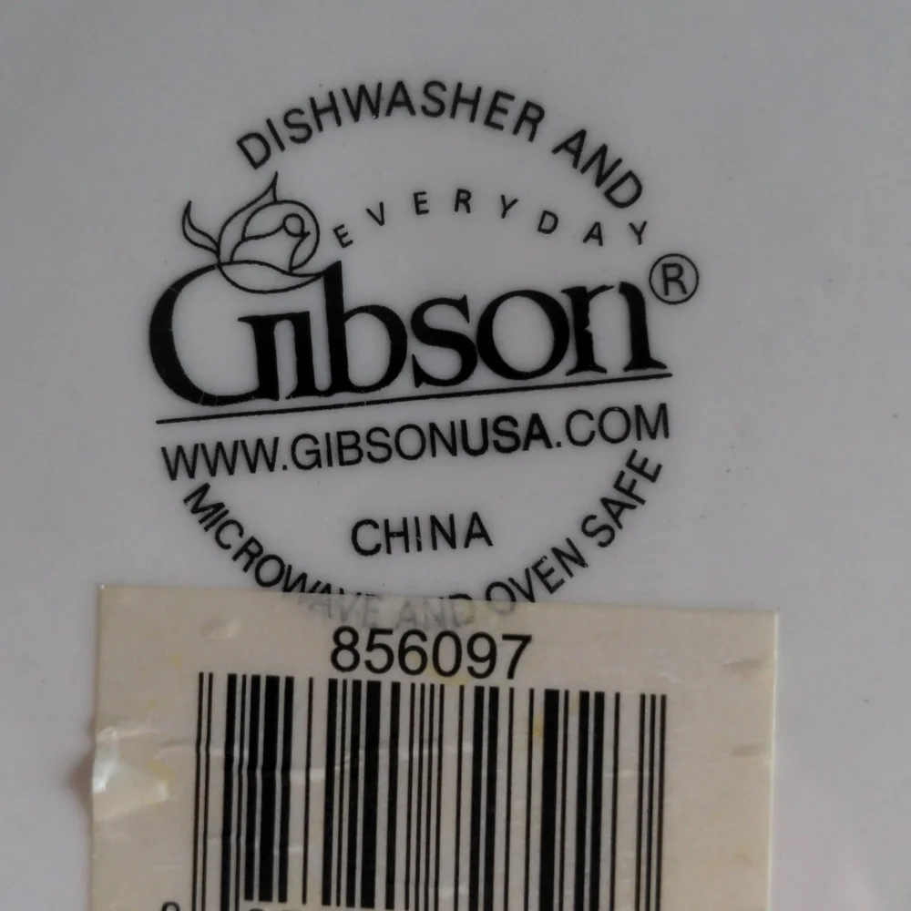 Gibson Dinner Plate - Picture 4 of 5
